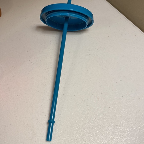 Starbucks Holiday Holly Red Foil Venti Tumbler - Picture 7 of 8